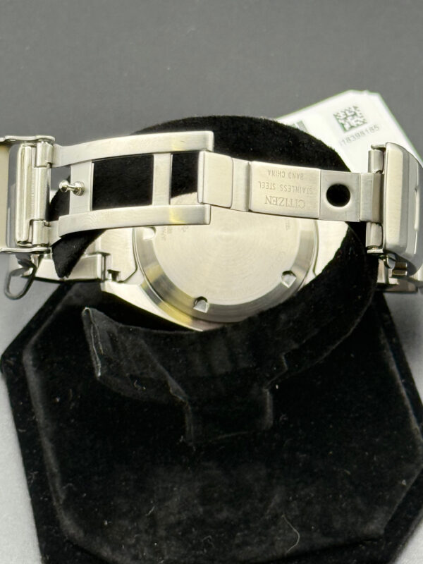 Citizen Protester Marine Automatic - Image 9